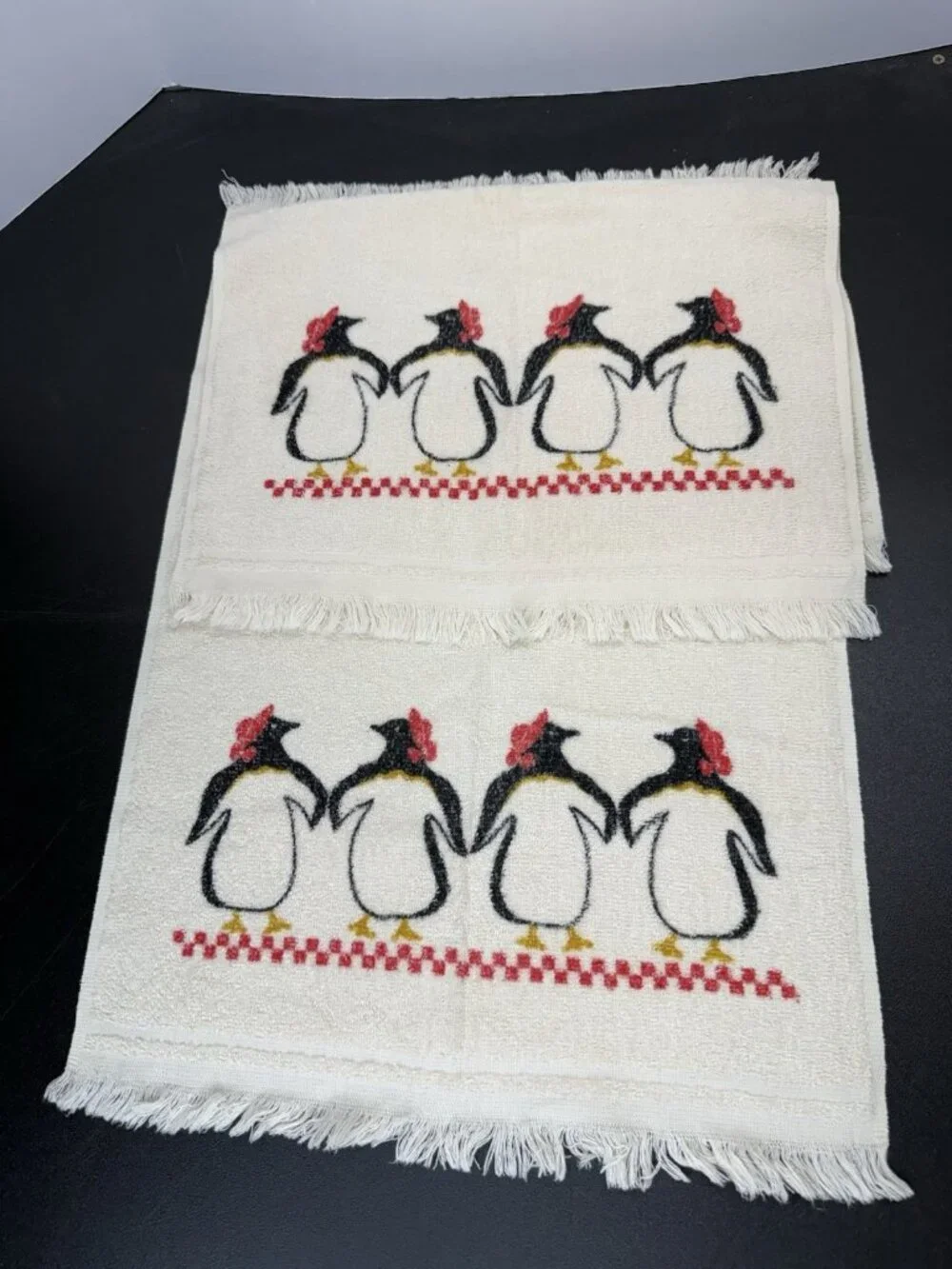 Set Of 2 Vintage Kitchen Hand Dish Towel Dancing Penguins Top Hat